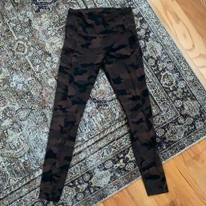 Lululemon fast & free tight